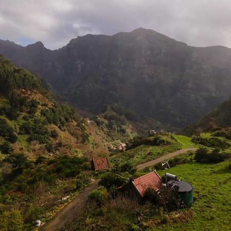 Guesthouse-Theview (Adults Only) Ribeira Brava Exteriér fotografie