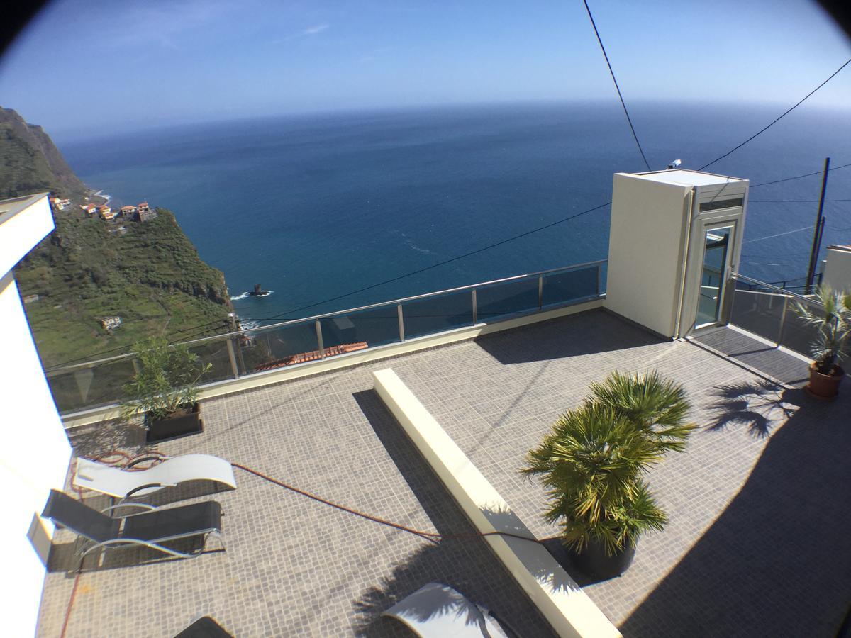 Guesthouse-Theview (Adults Only) Ribeira Brava Exteriér fotografie