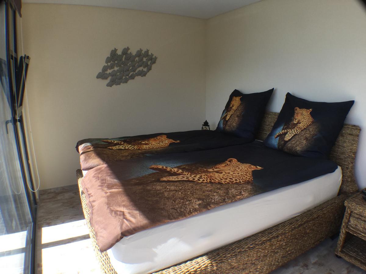 Guesthouse-Theview (Adults Only) Ribeira Brava Exteriér fotografie