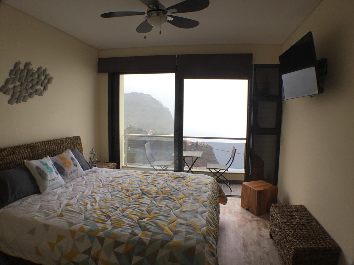 Guesthouse-Theview (Adults Only) Ribeira Brava Exteriér fotografie