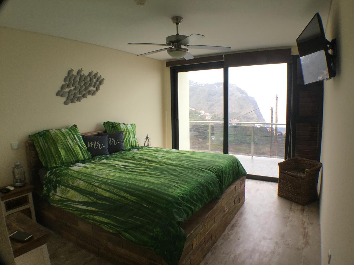 Guesthouse-Theview (Adults Only) Ribeira Brava Exteriér fotografie