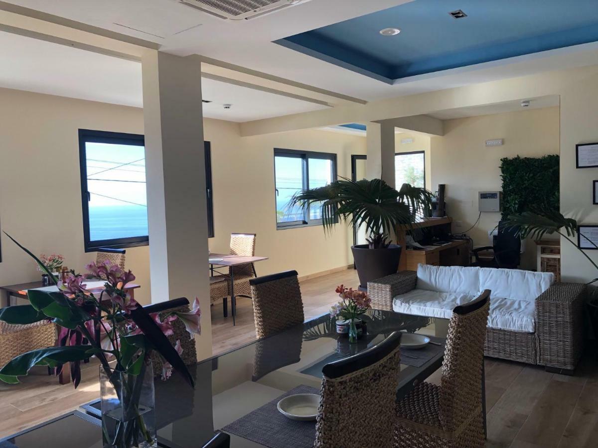 Guesthouse-Theview (Adults Only) Ribeira Brava Exteriér fotografie